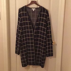 Handsome Long sweater in navy and tan check